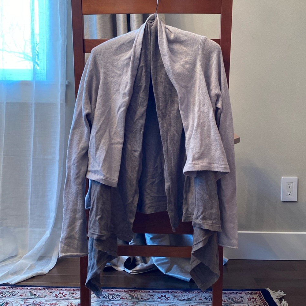 Vintageous brand waterfall double layer Pilates top.